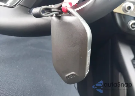 2025 Kia Telluride Lx z USA, uszkodzony, nr VIN 5XYP24GCXSG675321